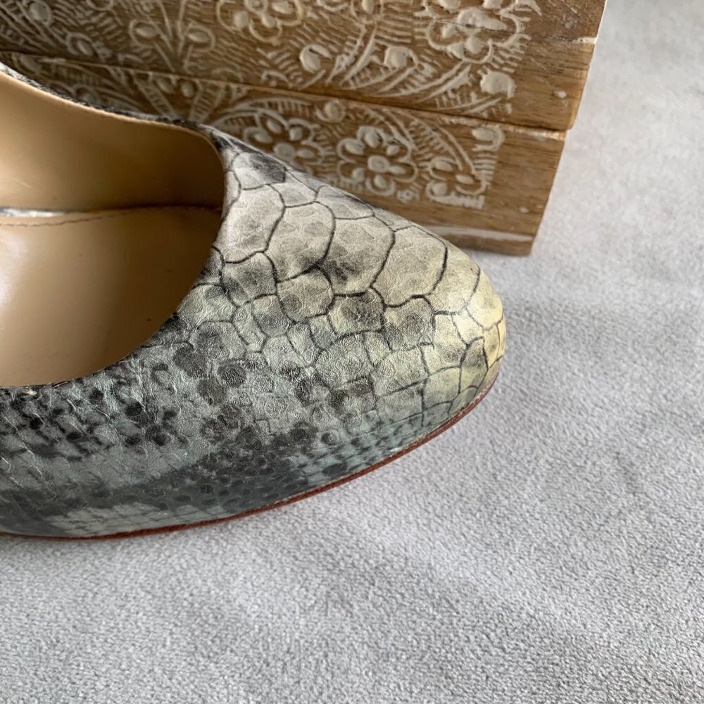 Saks Fifth Avenue SELINA Snakeskin Reptile Pumps 9 - Picture 15 of 16